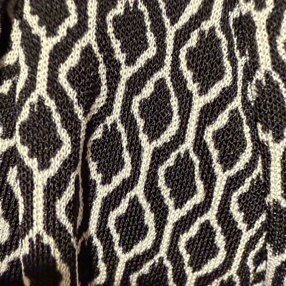 Talbots Black and White V-Neck Patterned Midi Dress - Picture 3 of 4